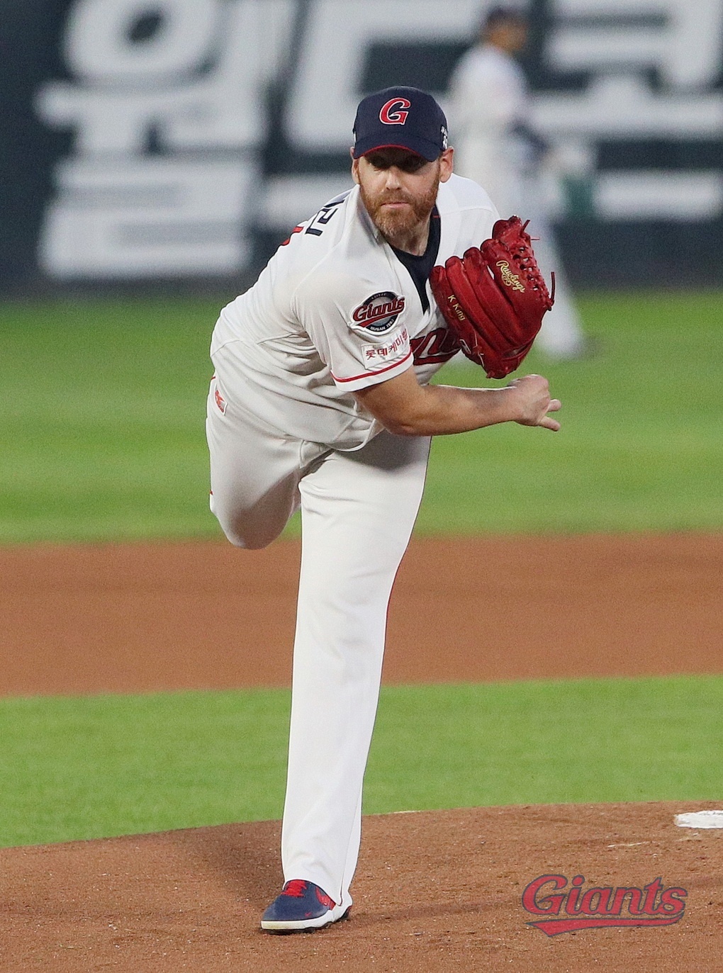 롯데, 외국인 투수 스트레일리 영입